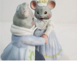 The San Francisco Music Box Company Mouse -L- Tov preowned